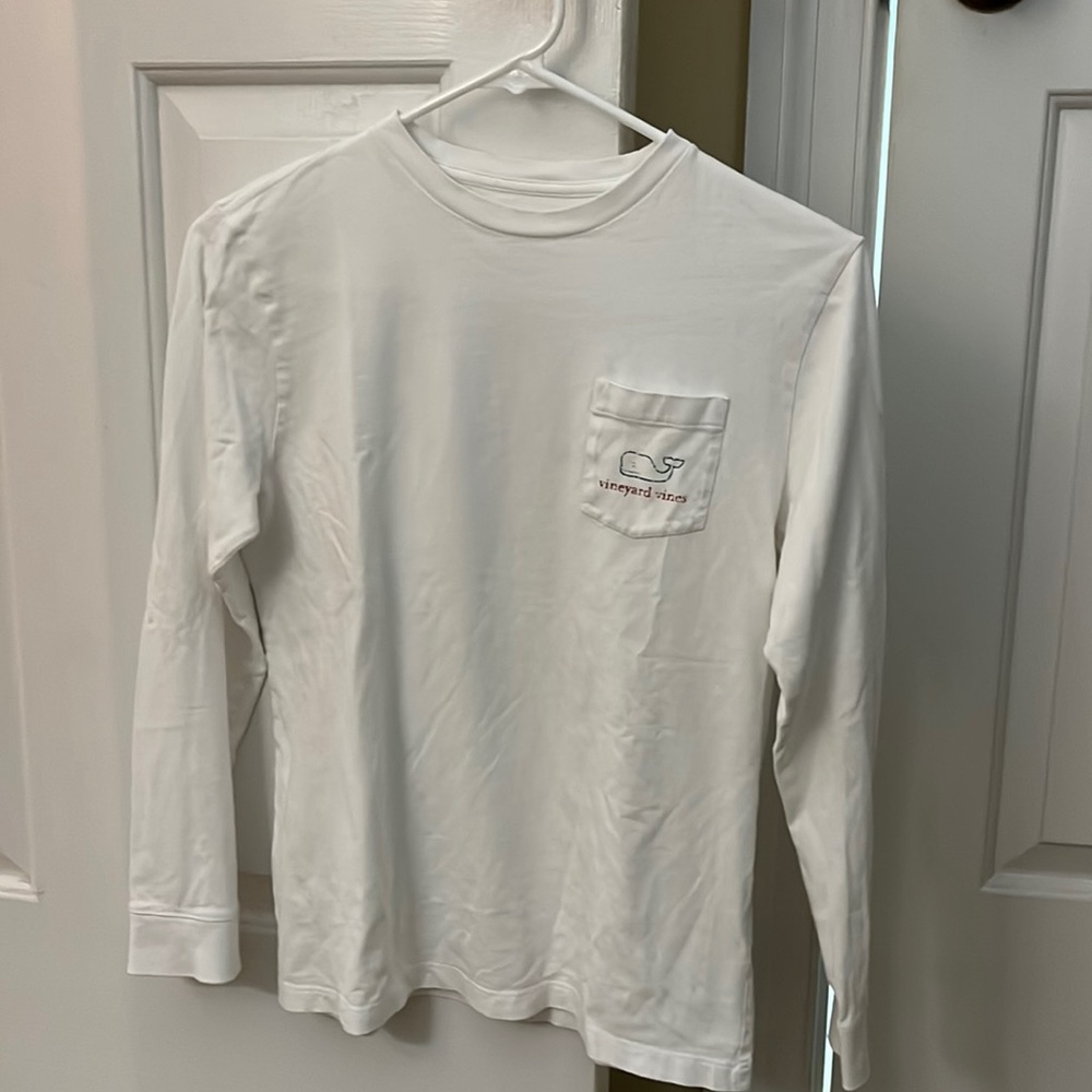 Vineyard, vines, youth, white long sleeve T-shirt, size medium